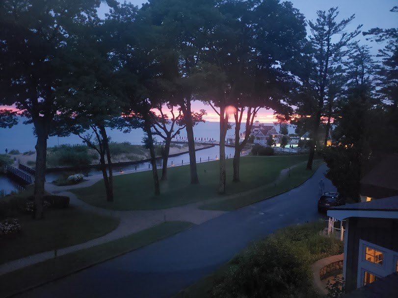 10 H The Inn Maple City, MI 49664 - Photo 21 of 26 1891714-20.JPG
