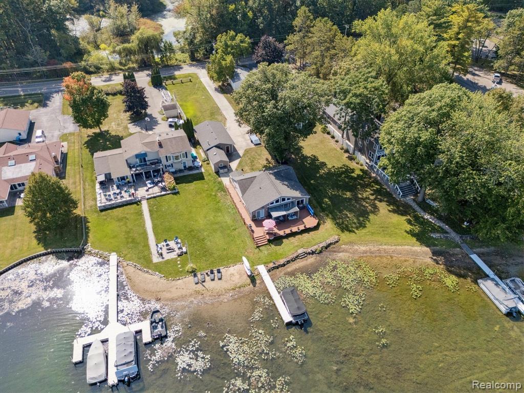2236 Grove Park Road Fenton, MI 48430 - Photo 43 of 50