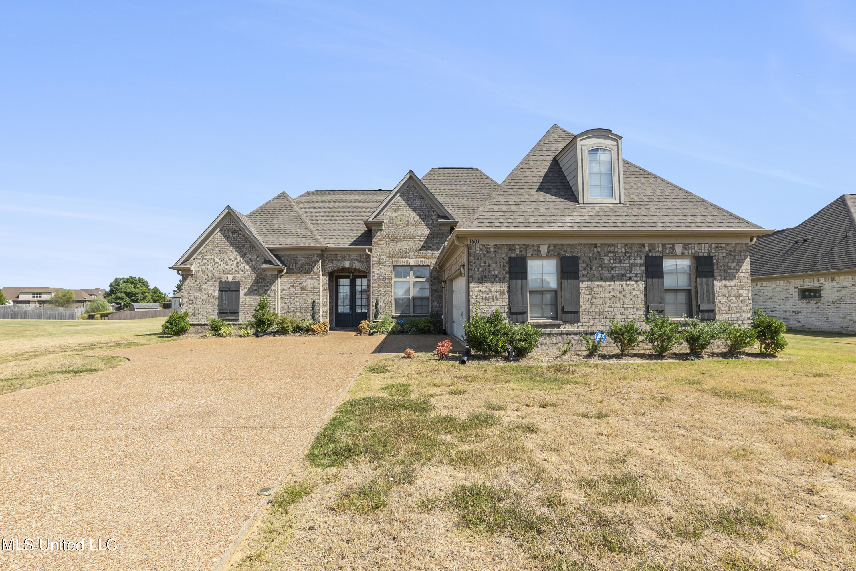 1601 Treestand Road Southaven, MS 38672 - Photo 2 of 30 DSC03736