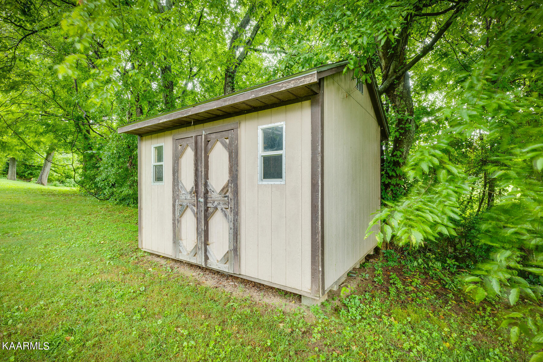 123 Pheasant Road Clinton, TN 37716 - Photo 29 of 34 031