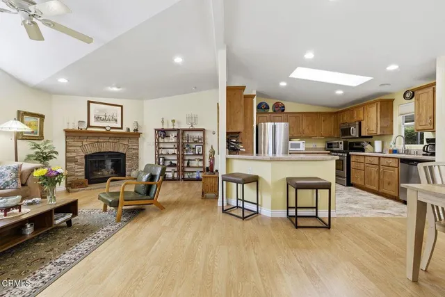 $219,000 | 1150 Ventura Boulevard, Unit 10, Camarillo, CA 93010