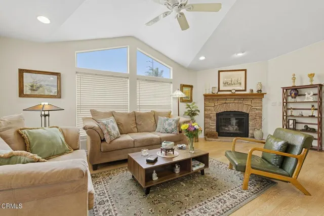 $219,000 | 1150 Ventura Boulevard, Unit 10, Camarillo, CA 93010