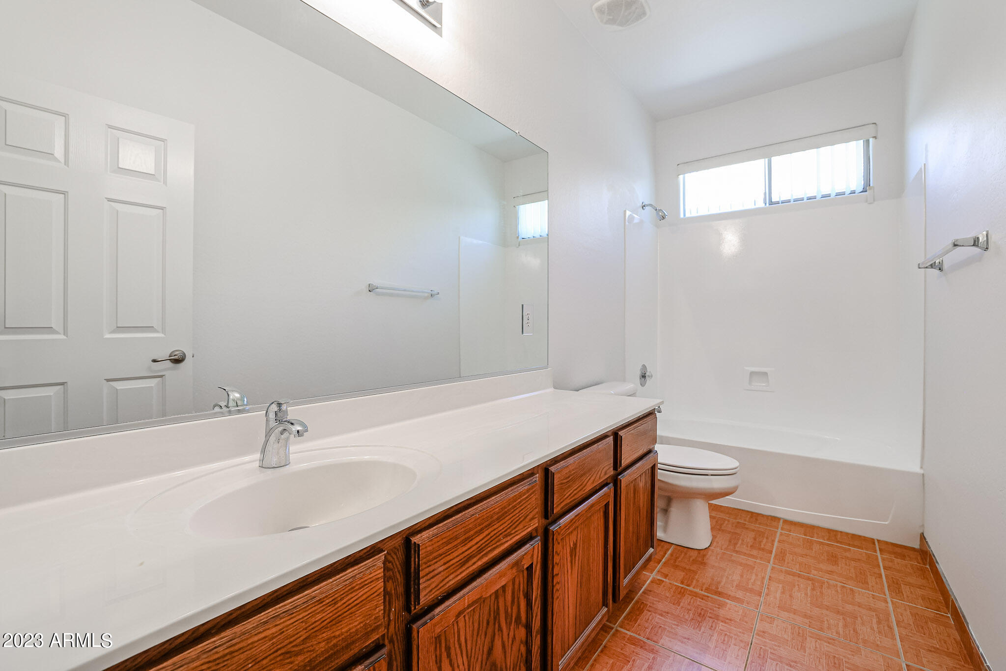 7202 West Ocotillo Road Glendale, AZ 85303 - Photo 16 of 37 Gallery Image 16
