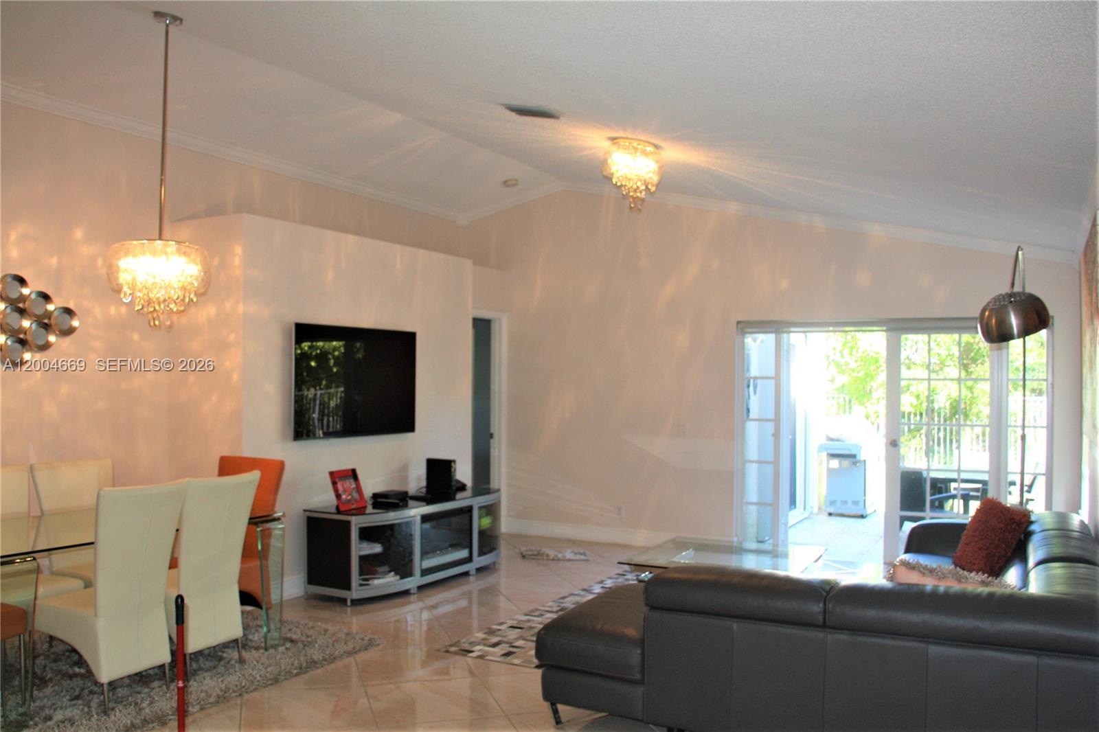 4291 Magnolia Ridge Drive Weston, FL 33331 - Photo 6 of 14