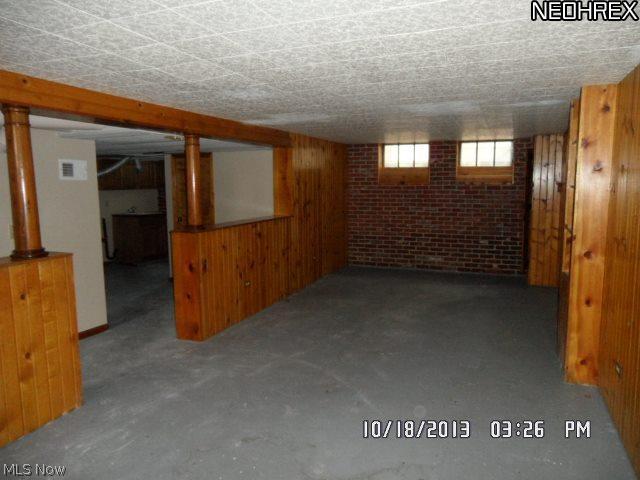 12807 Grannis Road Cleveland, OH 44125 - Photo 8 of 9 Gallery Image 8