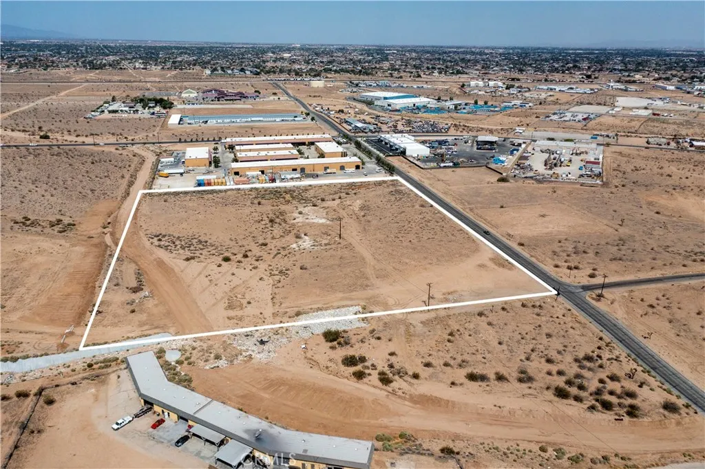 0 Lemon Hesperia, CA 92345 - Photo 4 of 22