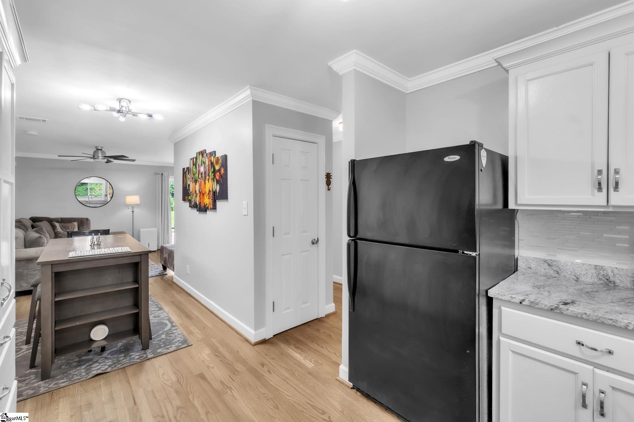 350 Mountain Creek Church Road, Unit 2 Greenville, SC 29609 - Photo 11 of 24