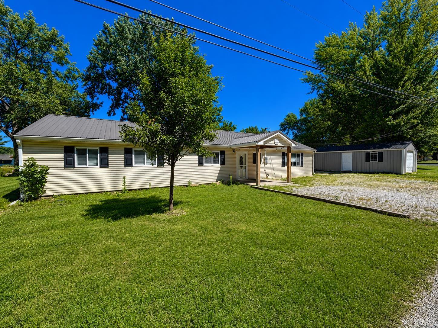 11044 North Landing Road Monticello, IN 47960 - Photo 2 of 30