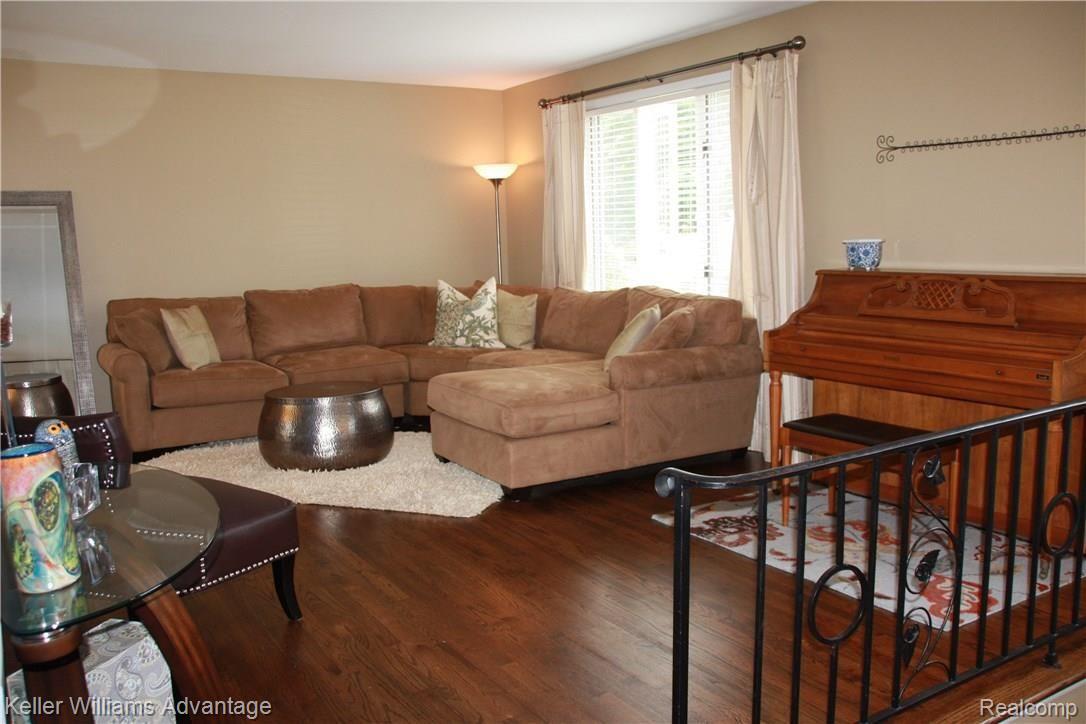 560 Reed Street Northville, MI 48167 - Photo 3 of 31 IMG_0466.JPG