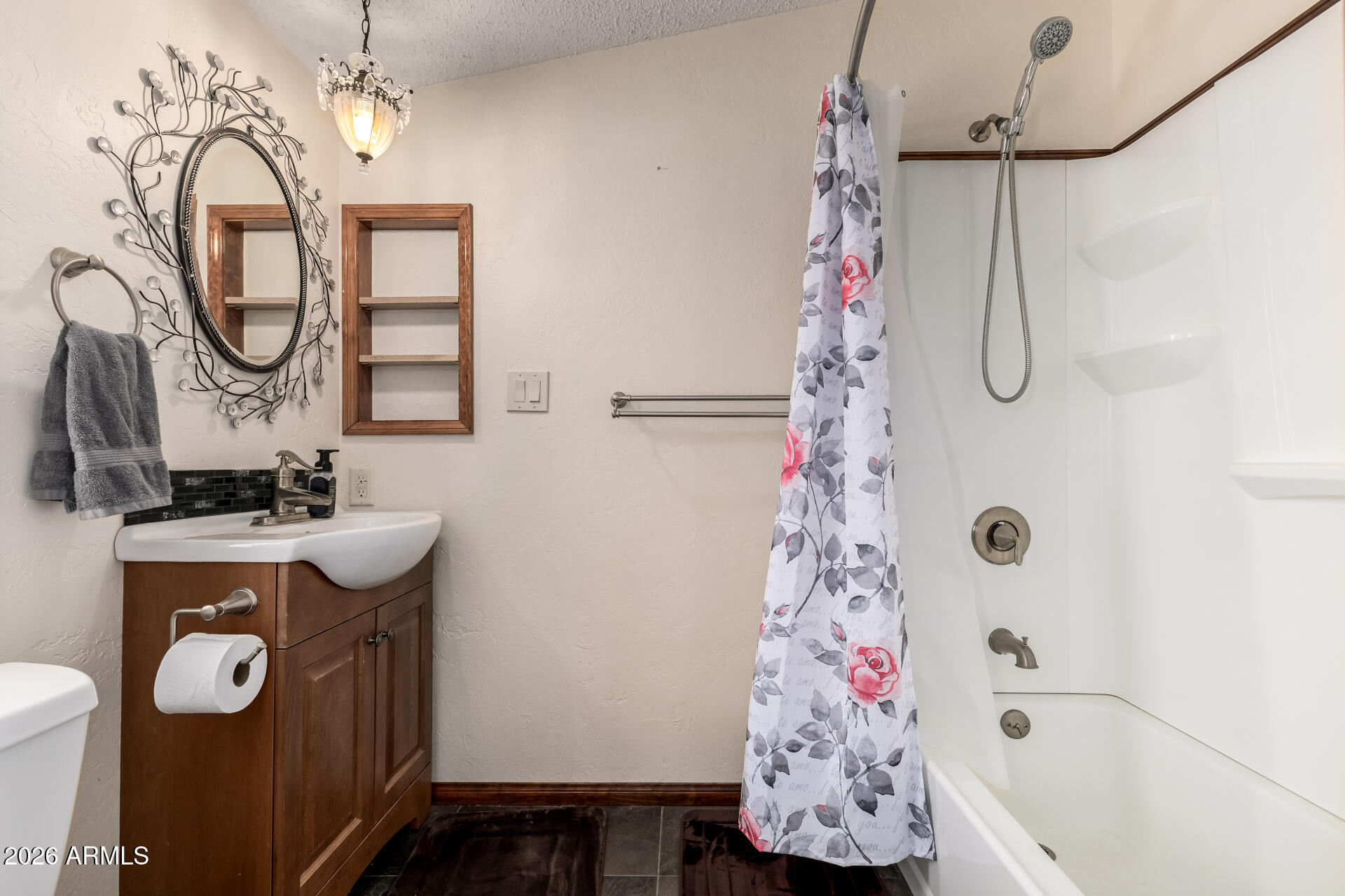 9987 North Geronimo Drive Casa Grande, AZ 85122 - Photo 29 of 53 a bathroom with a sink a toilet and shower