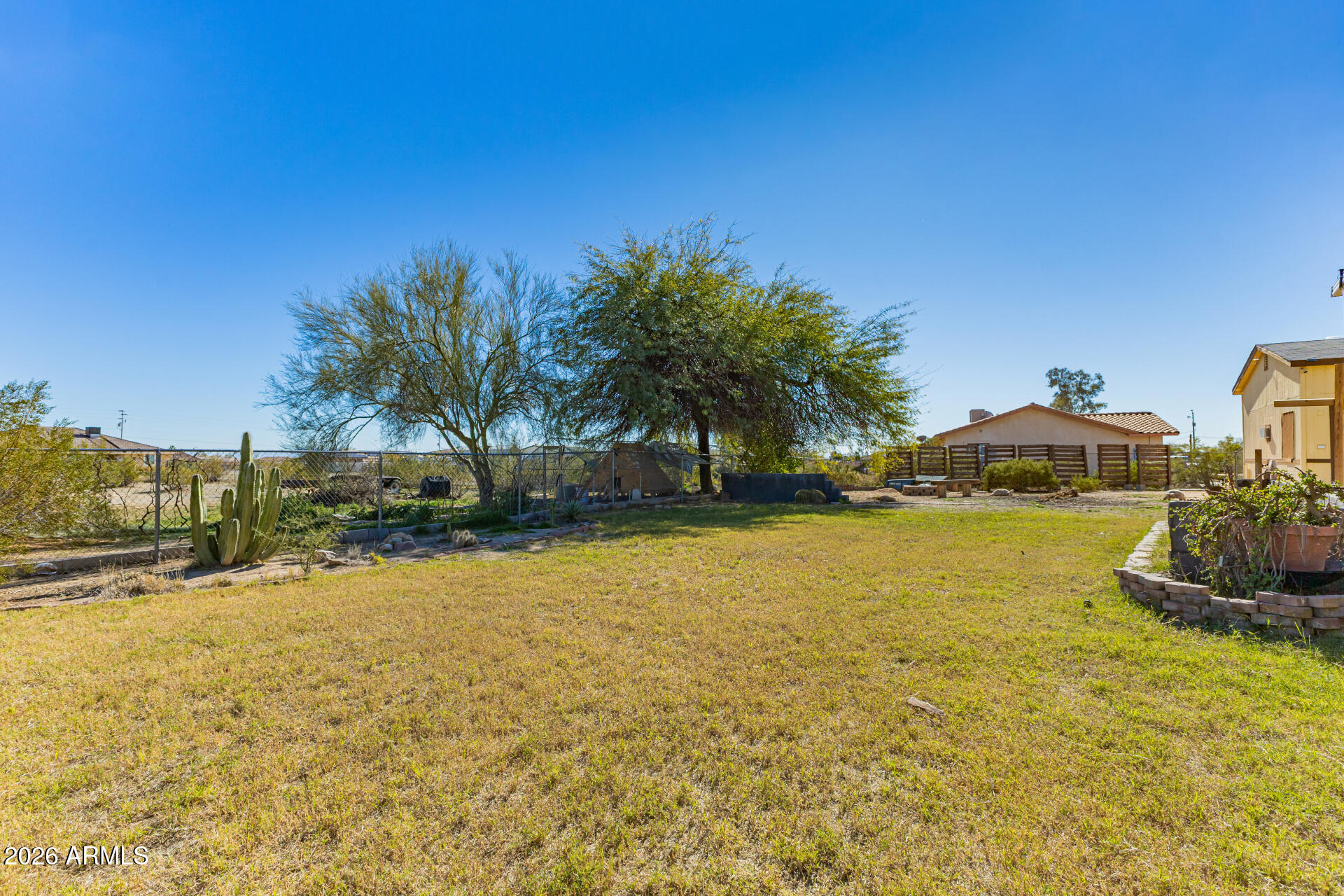 9987 North Geronimo Drive Casa Grande, AZ 85122 - Photo 44 of 53 a view of a ocean with a yard