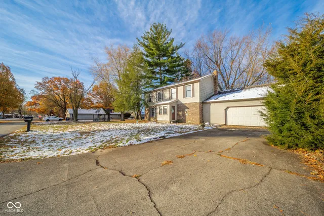 $250,000 | 1509 North Buckeye Road, Muncie, IN 47304