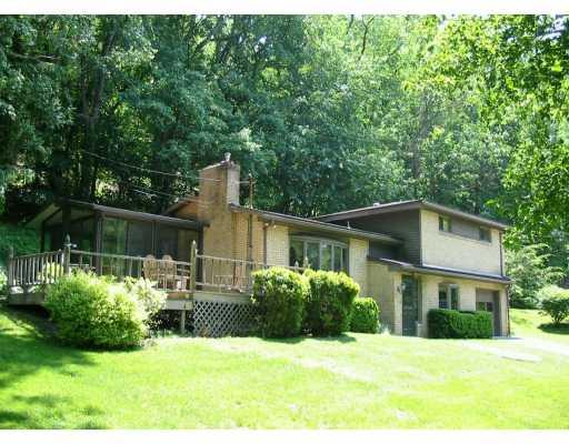 4570 Peoples Road Pittsburgh, PA 15237 - Photo 1 of 8 Exterior Front.