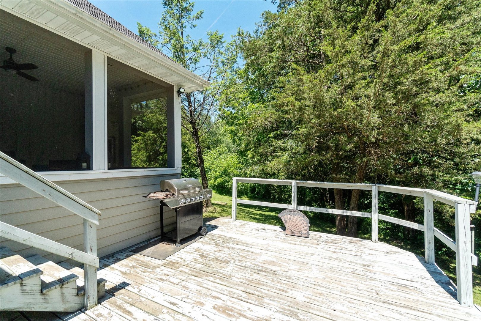 3684 East 2619 Th Road Sheridan, IL 60551 - Photo 26 of 32 a view of a balcony with two chairs and a potted plant