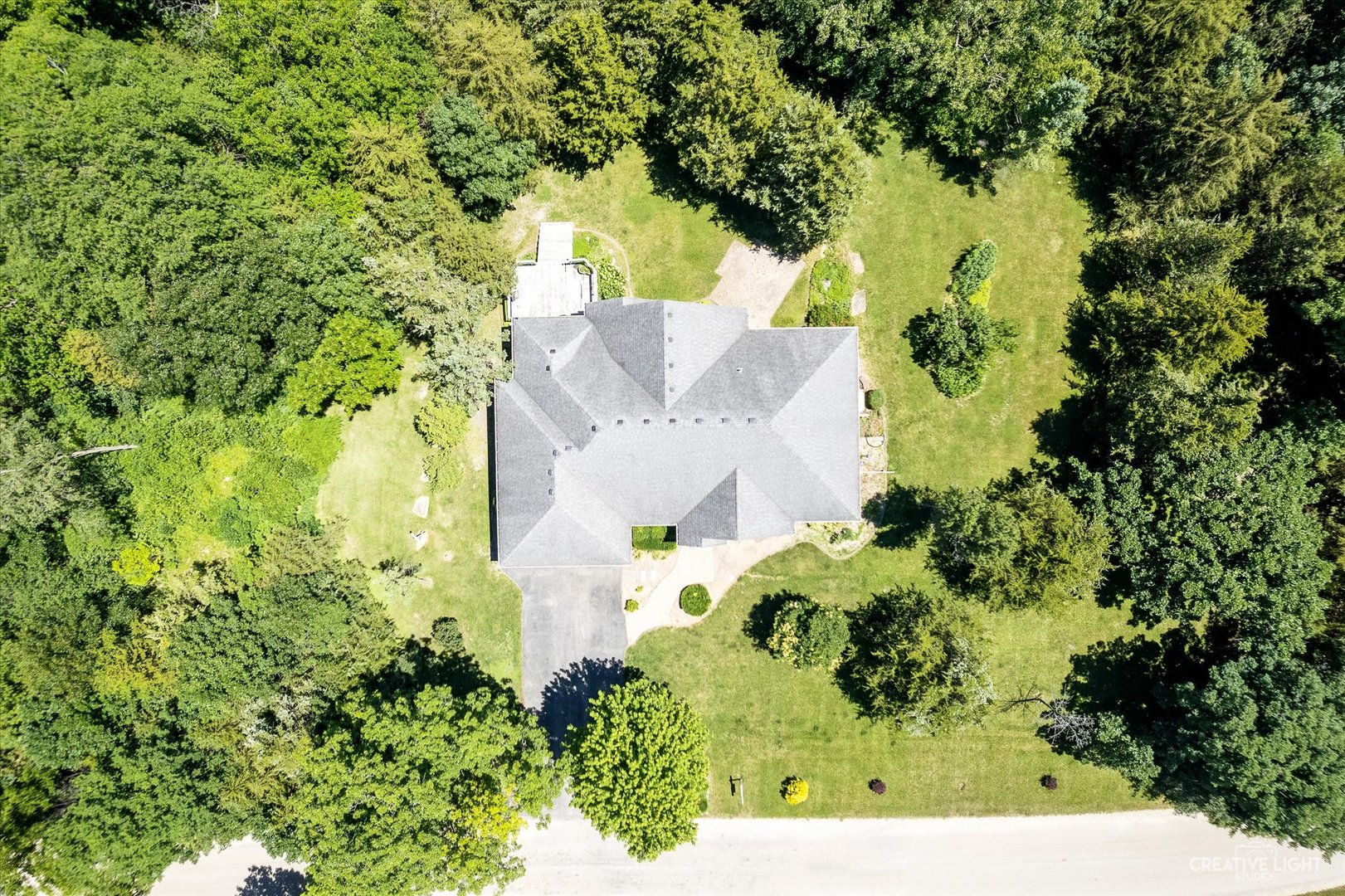 3684 East 2619 Th Road Sheridan, IL 60551 - Photo 28 of 32 an aerial view of a residential houses with yard