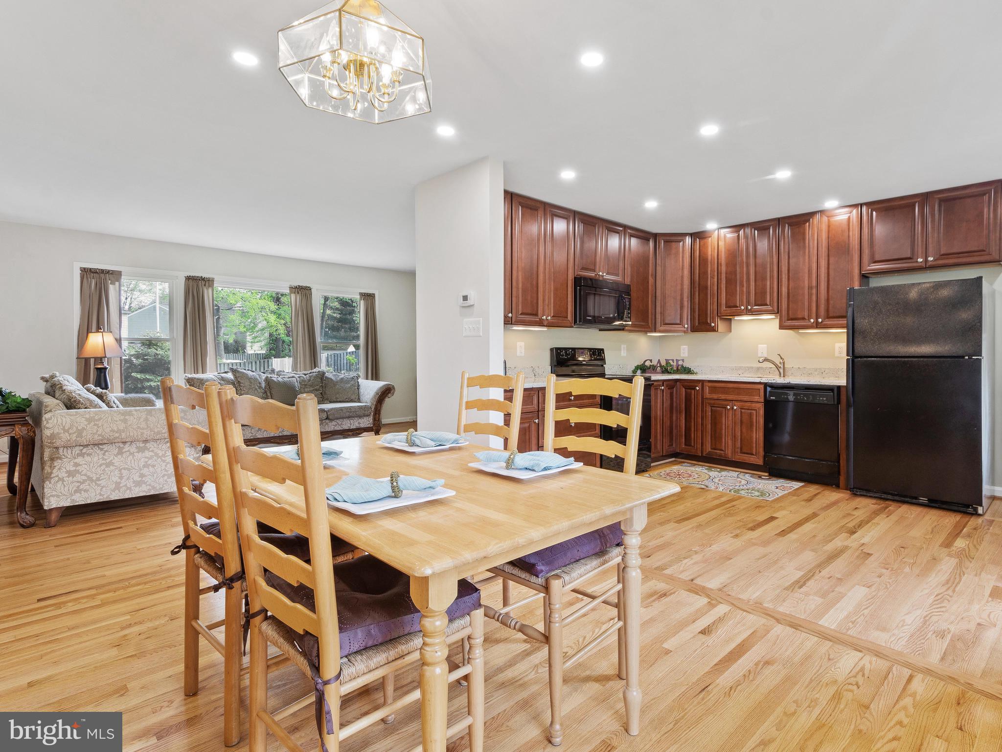19228 Treadway Road Brookeville, MD 20833 - Photo 40 of 40 Wonderful open floor plan & gorgeous hdwd floors!