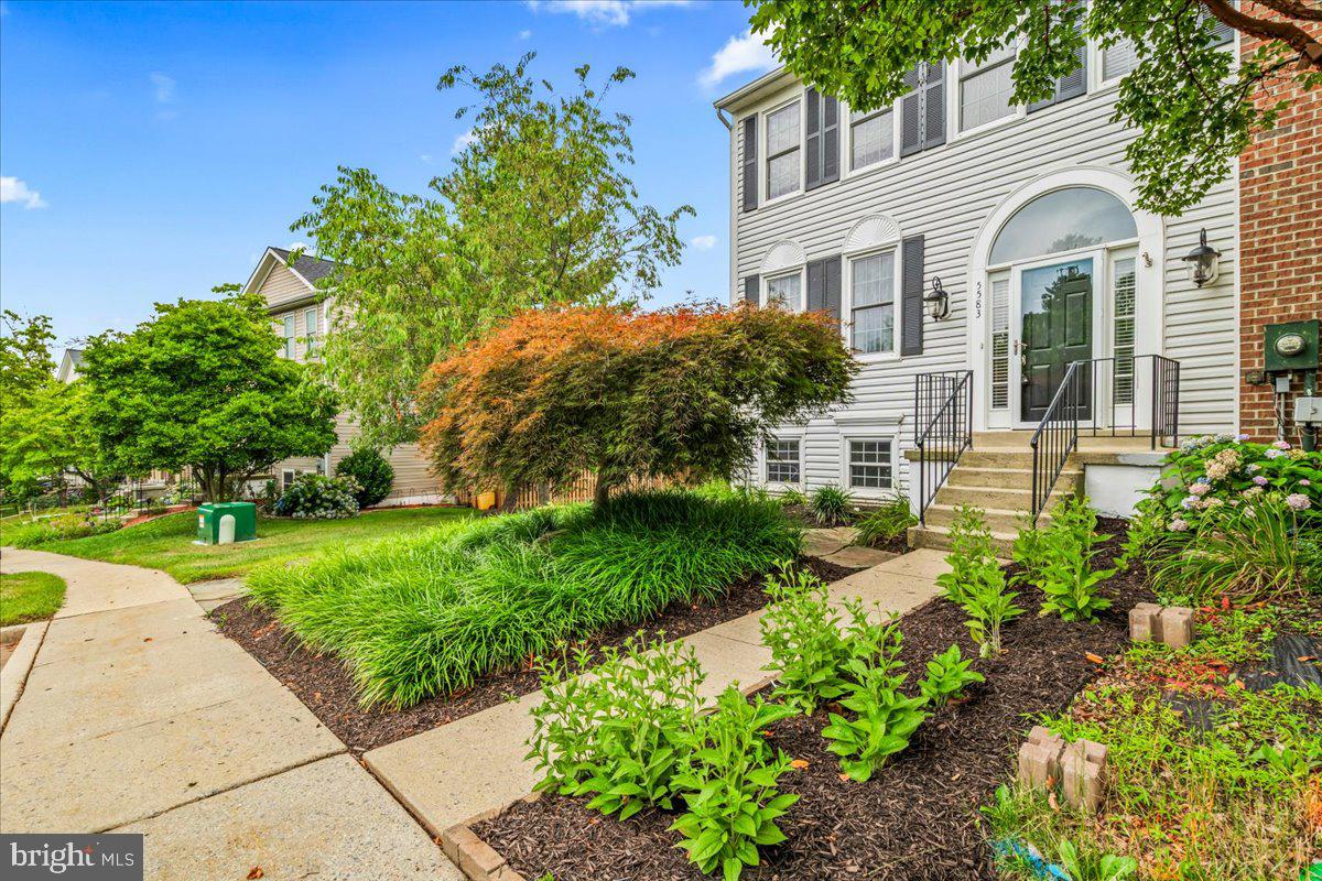 5583 Rivendell Place Frederick, MD 21703 - Photo 3 of 35 Gallery Image 3
