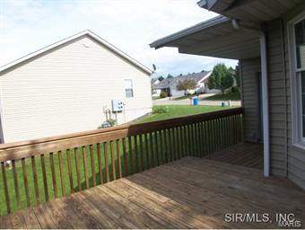 101 East Hunters Ridge Valmeyer, IL 62295 - Photo 10 of 22