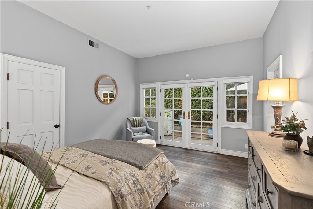 27971 Golden Ridge Lane San Juan Capistrano, CA 92675 - Photo 27 of 65 Downstairs Bedroom with attached dual sink bathroom!