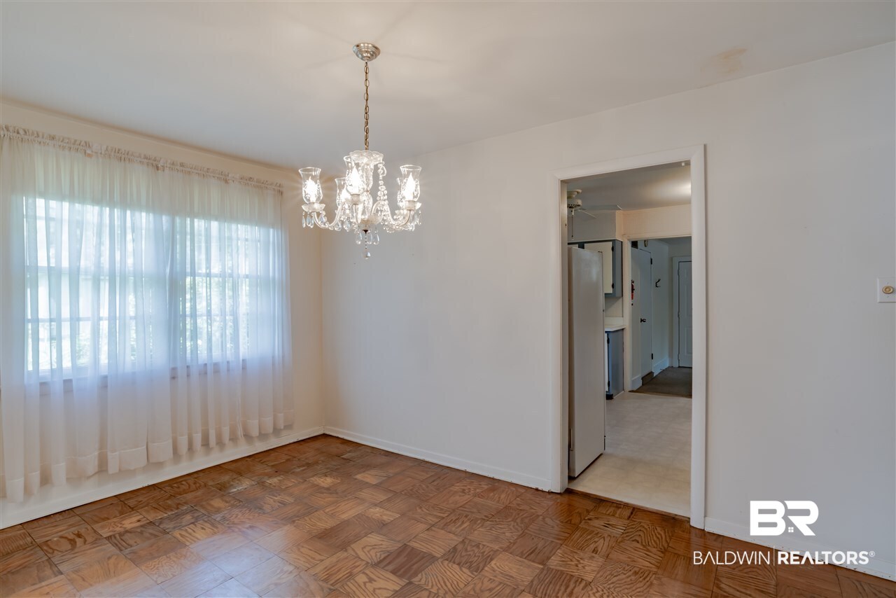 1217 Druid Drive Mobile, AL 36618 - Photo 8 of 27