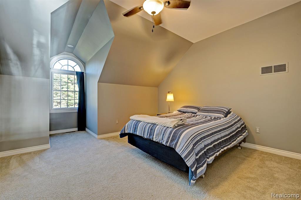 1372 McKail Road Leonard, MI 48367 - Photo 41 of 92