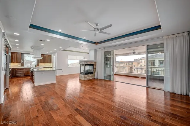 $5,650 | 9201 Tesoras Drive, Unit 401, Las Vegas, NV 89144