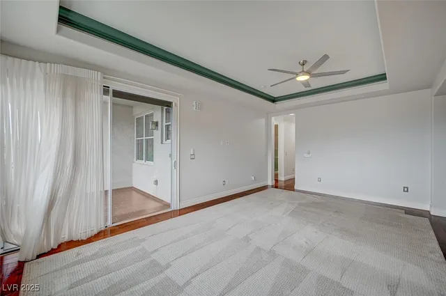 $5,295 | 9201 Tesoras Drive, Unit 401, Las Vegas, NV 89144