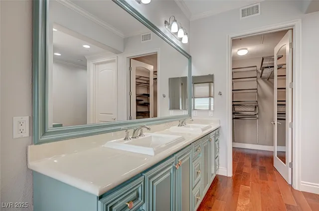 $5,295 | 9201 Tesoras Drive, Unit 401, Las Vegas, NV 89144