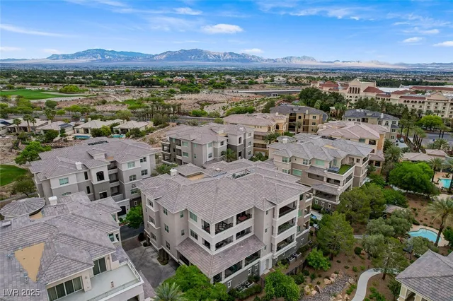 $5,650 | 9201 Tesoras Drive, Unit 401, Las Vegas, NV 89144