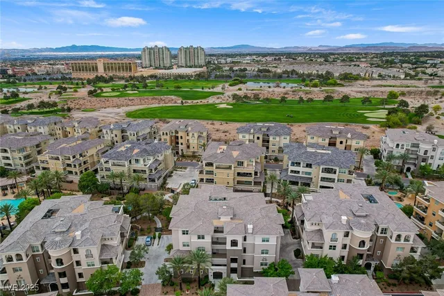 $5,650 | 9201 Tesoras Drive, Unit 401, Las Vegas, NV 89144