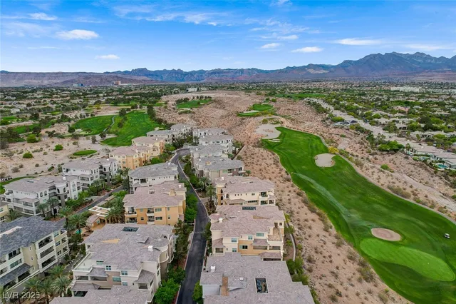 $5,650 | 9201 Tesoras Drive, Unit 401, Las Vegas, NV 89144