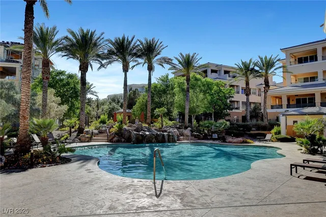 $5,650 | 9201 Tesoras Drive, Unit 401, Las Vegas, NV 89144