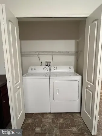 $1,975 | 535 Hometowne Terrace, Lititz, PA 17543