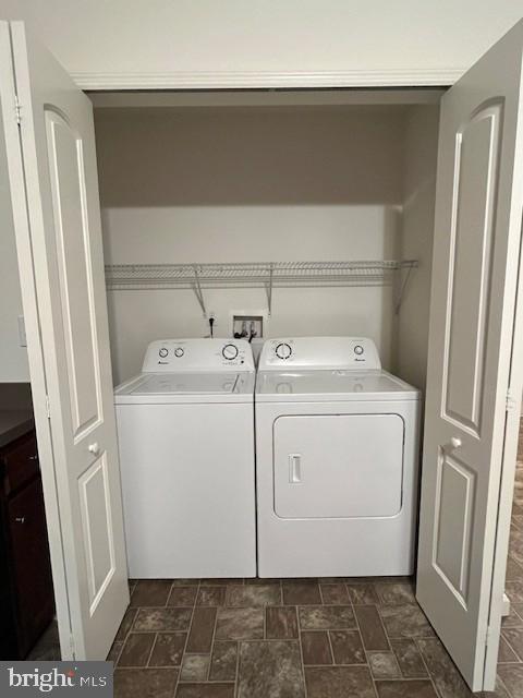 535 Hometowne Terrace Lititz, PA 17543 - Photo 5 of 15