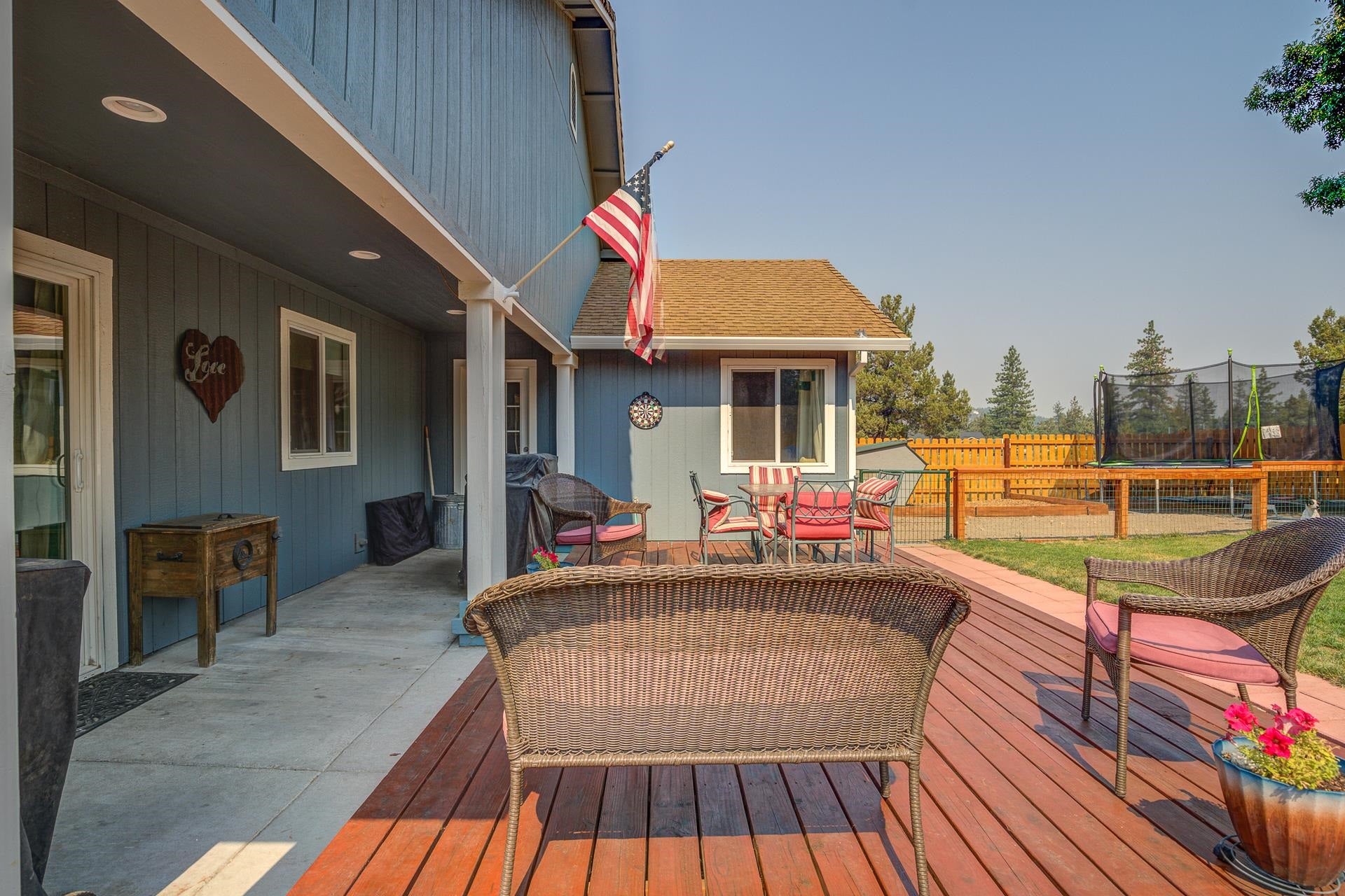 16315 Friar Road Weed, CA 96094 - Photo 7 of 20 Gallery Image 7