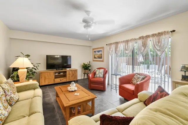 $2,450 | 1918 19th Court, Unit 35B, Jupiter, FL 33477