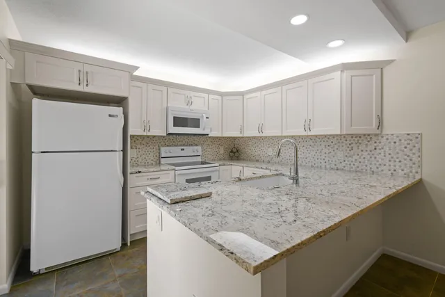 $2,450 | 1918 19th Court, Unit 35B, Jupiter, FL 33477