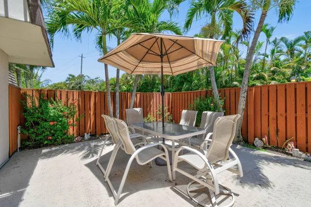 $2,450 | 1918 19th Court, Unit 35B, Jupiter, FL 33477