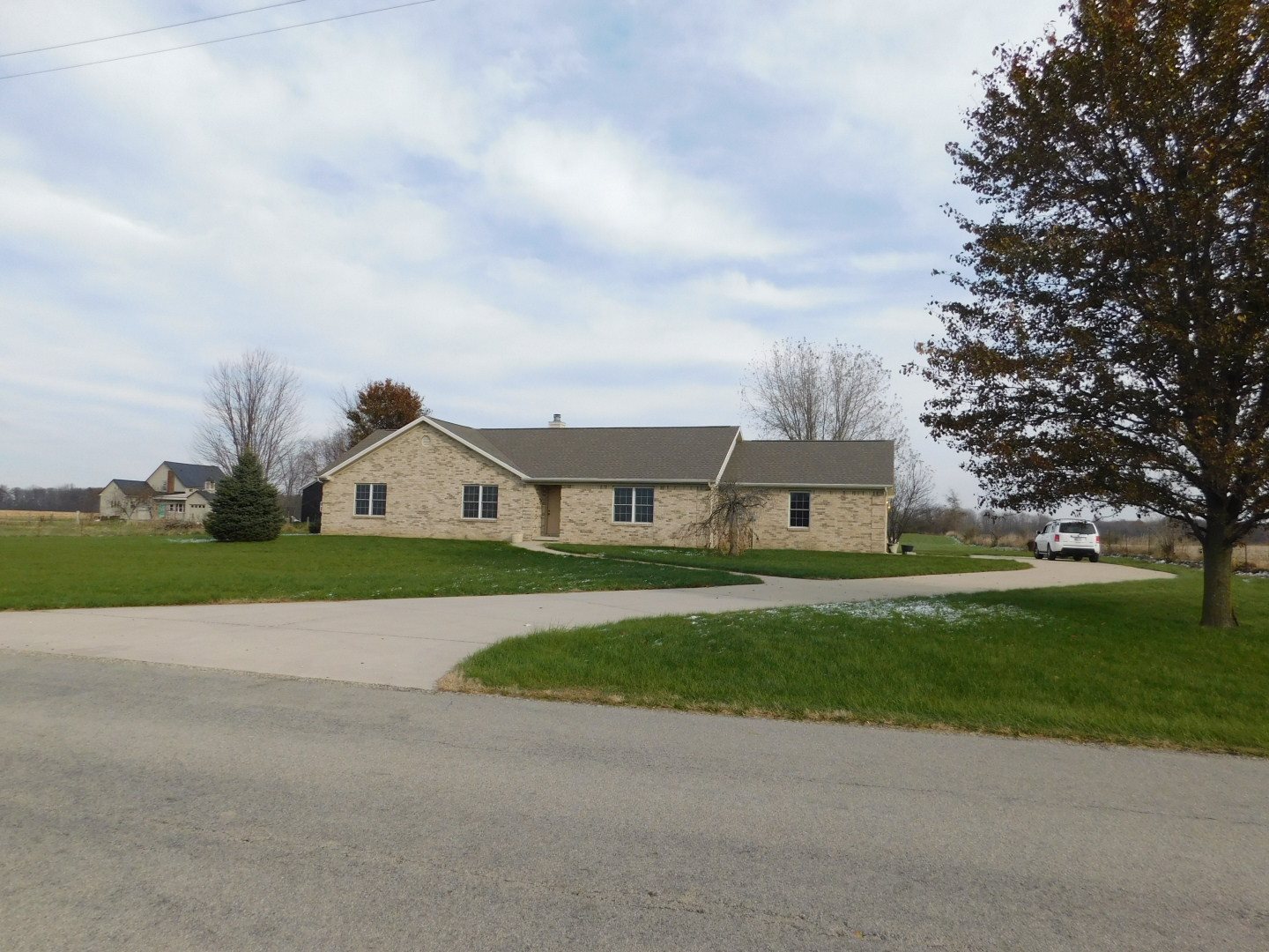 5064 County Line Road Mentone, IN 46539 - Photo 1 of 12