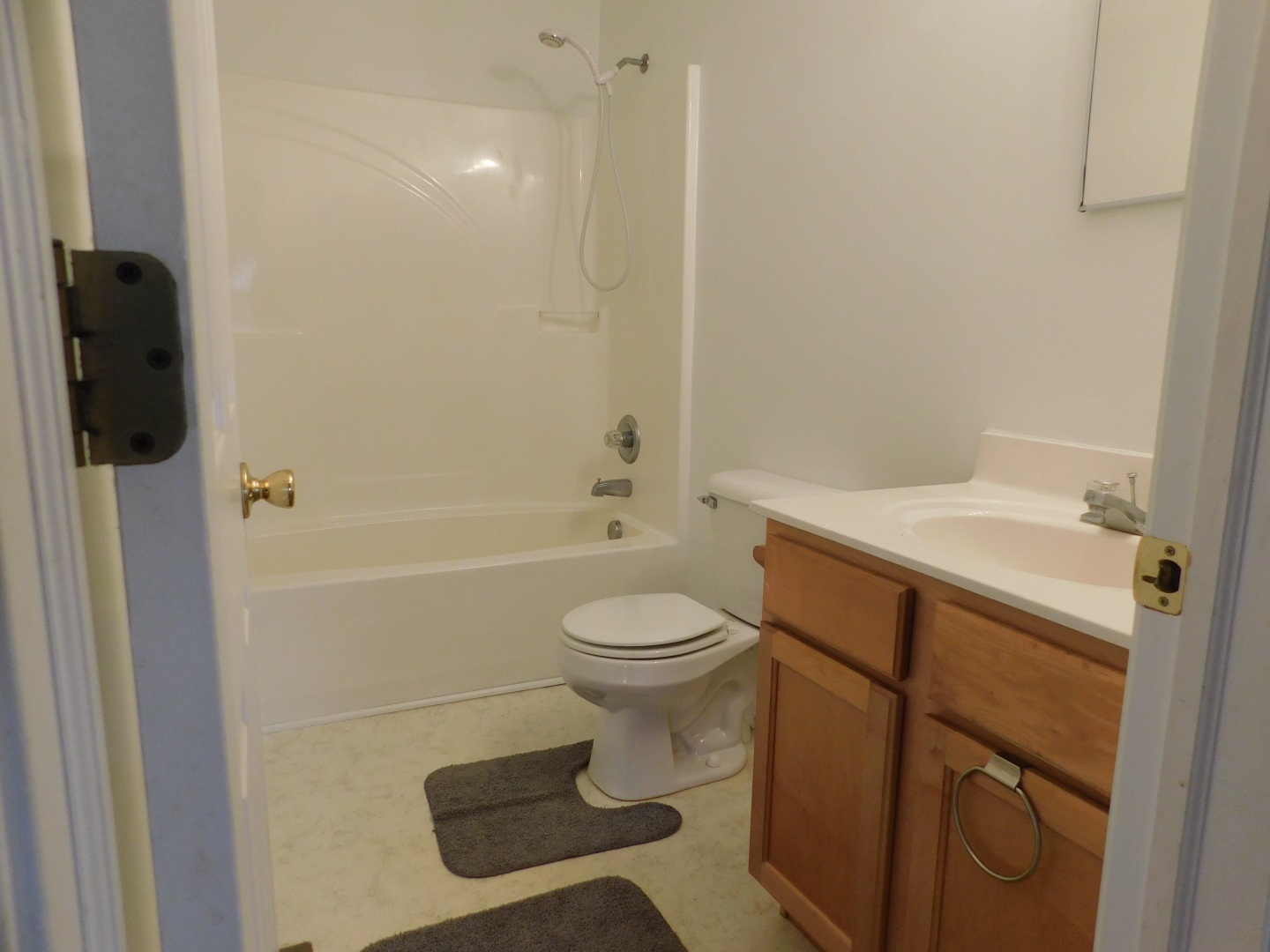 5064 County Line Road Mentone, IN 46539 - Photo 11 of 12