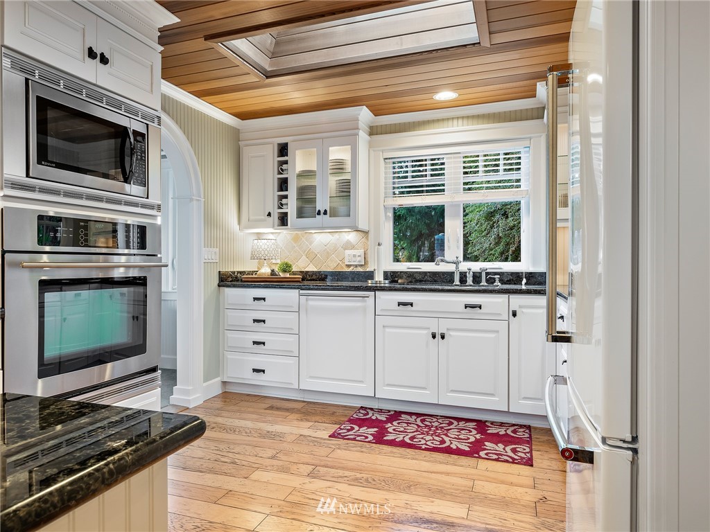 9522 Southeast Goat Trail Road Port Orchard, WA 98367 - Photo 11 of 38 Gallery Image 11