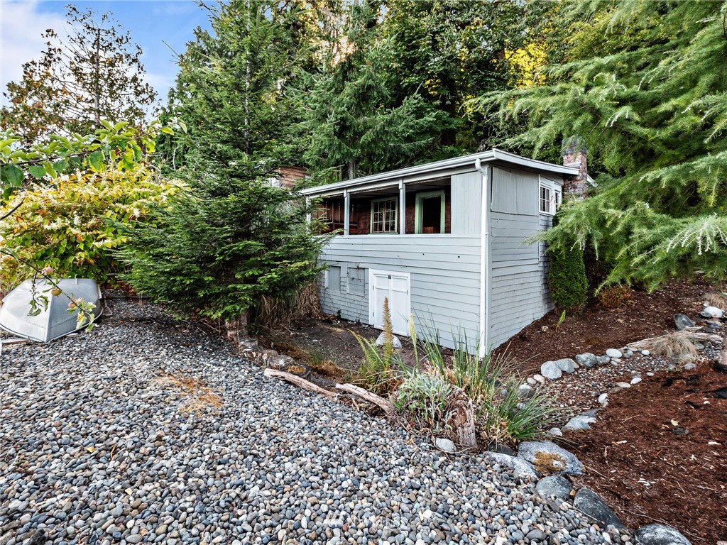 9522 Southeast Goat Trail Road Port Orchard, WA 98367 - Photo 7 of 38 Gallery Image 7