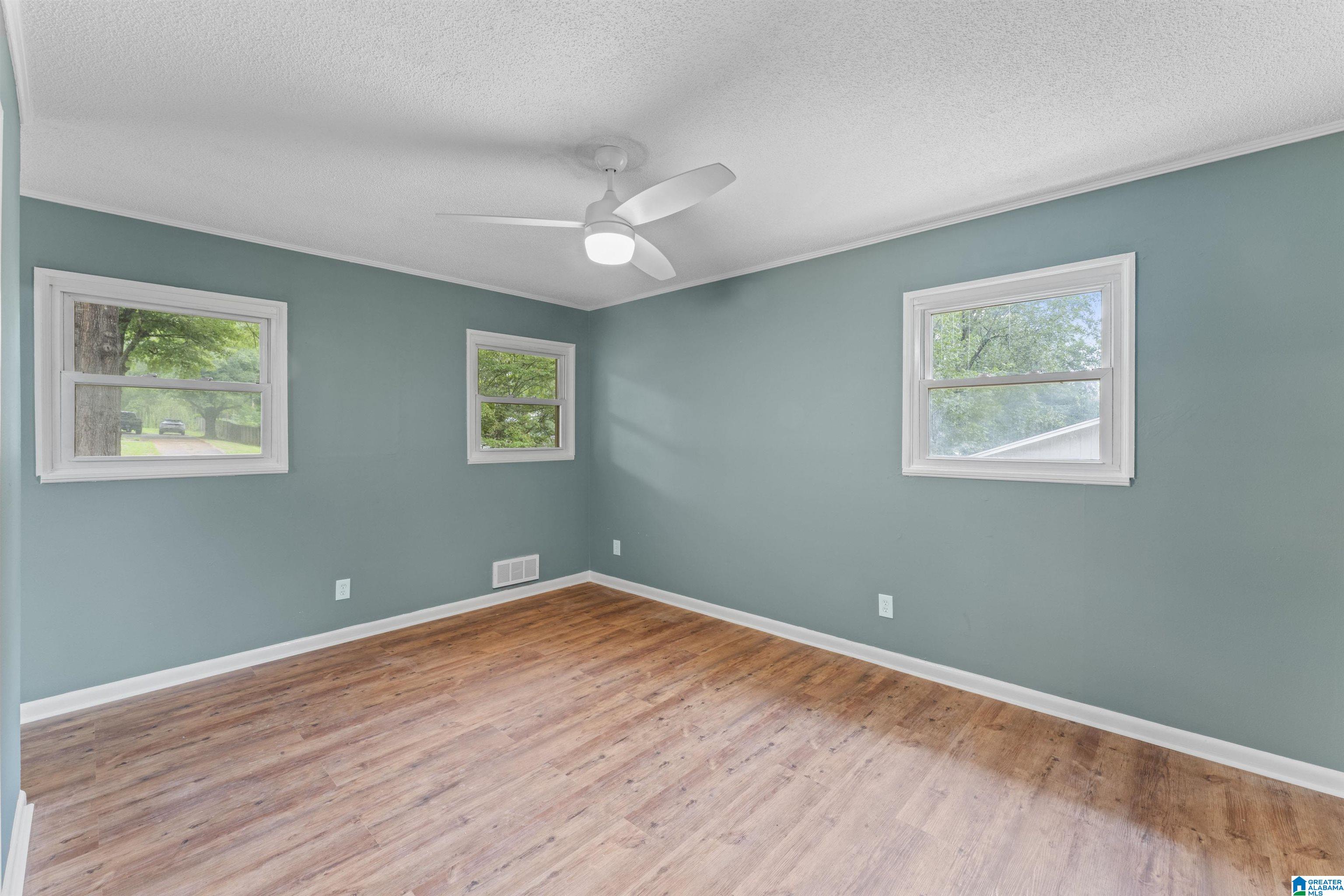 2409 Overhill Road Sylacauga, AL 35150 - Photo 21 of 26