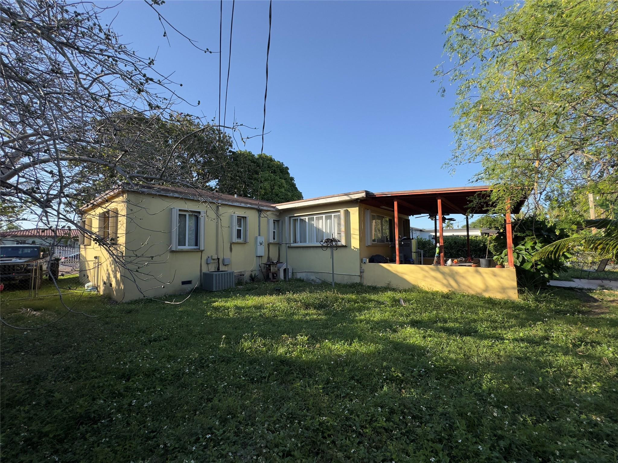 7370 Southwest 19th Street Road Miami, FL 33155 - Photo 7 of 17 Photo 7