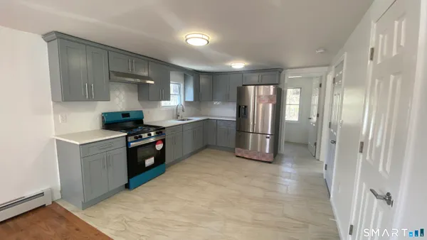 $1,650 | 125 Wall Street, Unit 2, Torrington, CT 06790