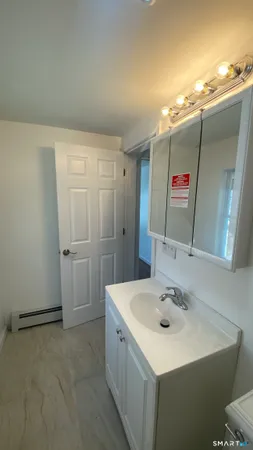 $1,650 | 125 Wall Street, Unit 2, Torrington, CT 06790