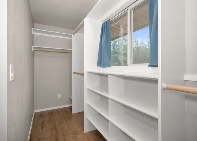 $585,000 | 7621 East Hamilton Road, Chattaroy, WA 99003