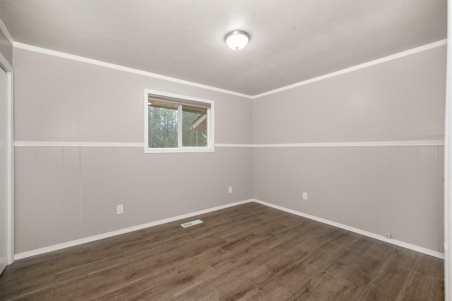 7621 East Hamilton Road Chattaroy, WA 99003 - Photo 17 of 50