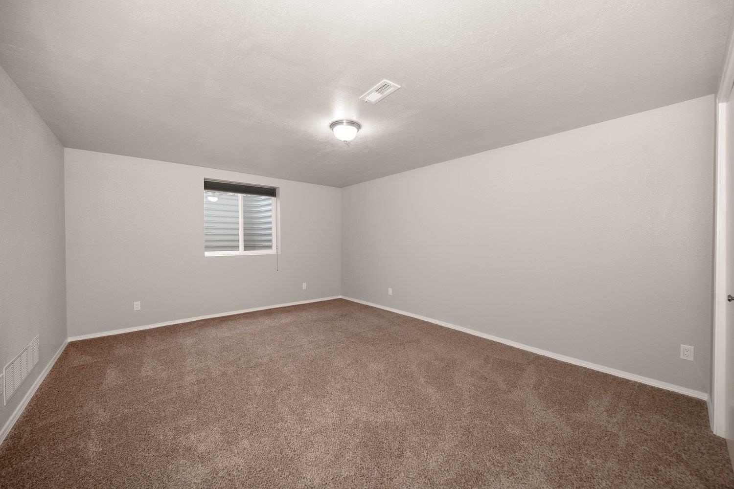 7621 East Hamilton Road Chattaroy, WA 99003 - Photo 25 of 50