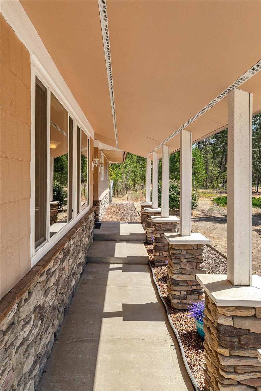 7621 East Hamilton Road Chattaroy, WA 99003 - Photo 3 of 50